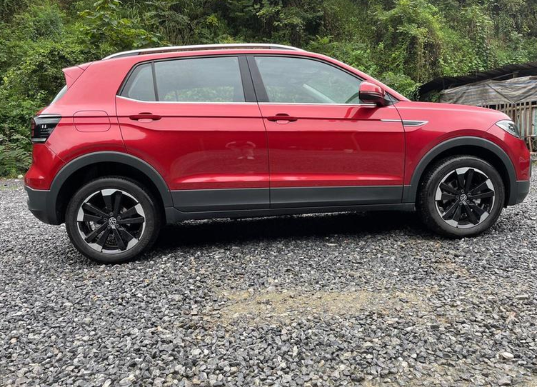 名声不大但实力不差的suv2021款大众探影实车优惠高达300万