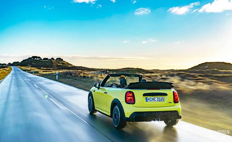 买敞篷离你很远这不是梦新mini软顶敞篷官图发布