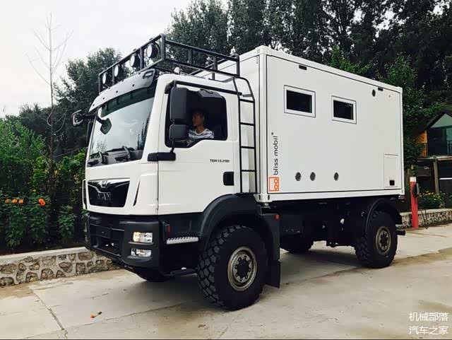 机械部落:超强德国越野房车 man曼4x4 实拍解析