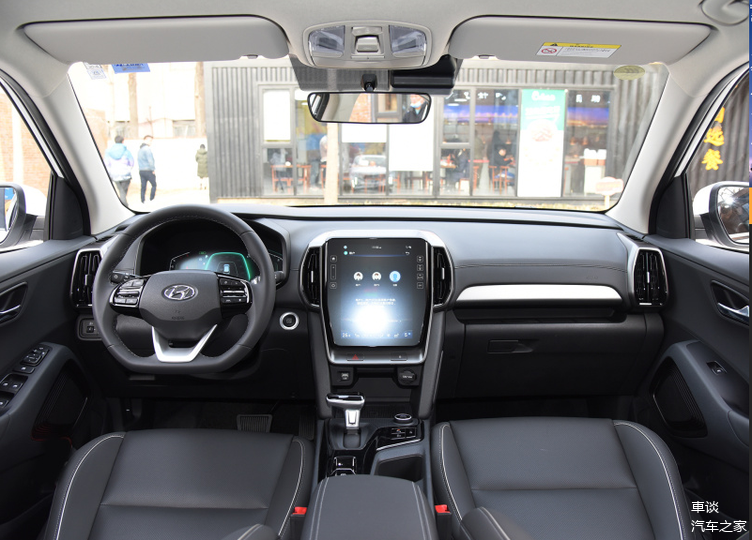北京现代ix35内饰