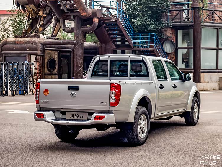 风骏5柴油版国六车型上市朴素务实的工具车售价848978万元