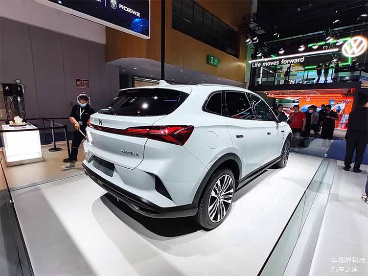 2020成都车展实拍上汽荣威marvelr造型更炫酷启用新logo