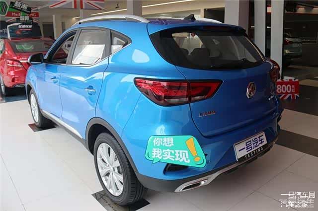 到店实拍名爵zs一台颜值空间皆均衡的小型suv