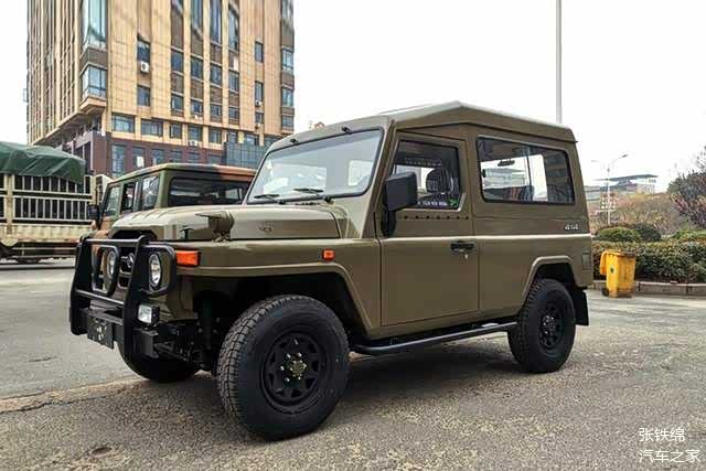 北京212三门版实车到店方门硬顶四座搭载15t动力