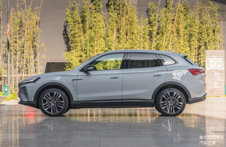 售价21982398万元超前卫纯电中型suvmarvelr车型正式上市