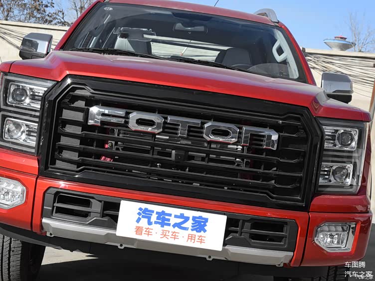 配备四驱系统福田大将军皮卡1198万元起售限定版更出彩