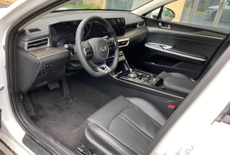 直降198万元2020款起亚k5凯酷实车亮相跌至1420万起