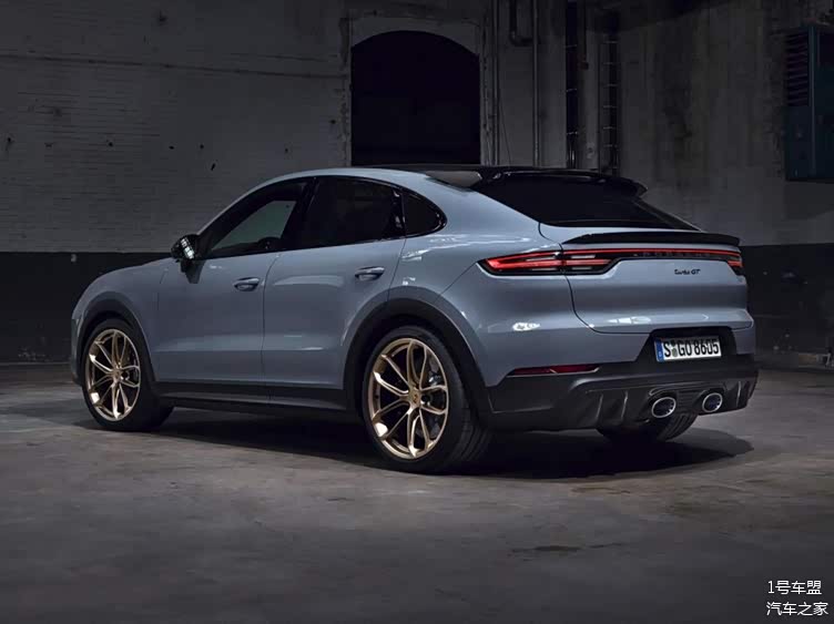 8万,保时捷cayenne turbo gt coupé来了,仅3.3秒破百