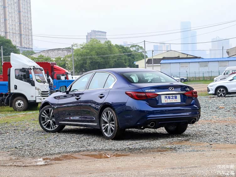 新车比奔驰c级漂亮2021款英菲尼迪q50l来了2648万元起售