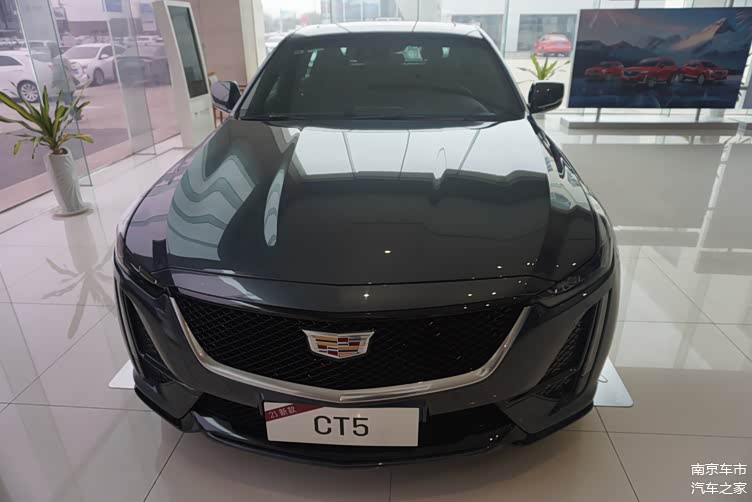 2021款凯迪拉克ct5到店开出去有面子配10at价格降了