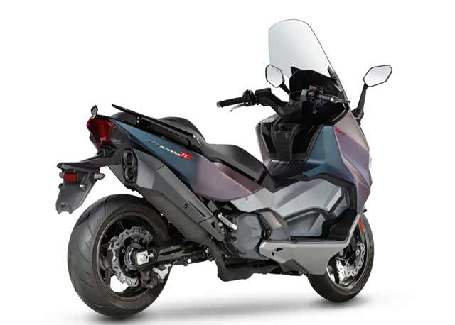 三阳发布新款双缸运动踏板maxsymtl508