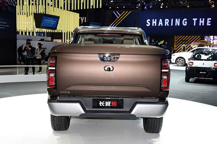 长城炮乘用版正式上市 售12.68万起,搭2.0t 8at,配9英寸大屏