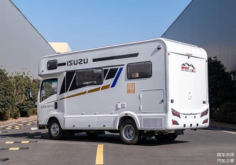5.2t动力强劲空间无敌,新星五十铃轻卡房车售价:59.