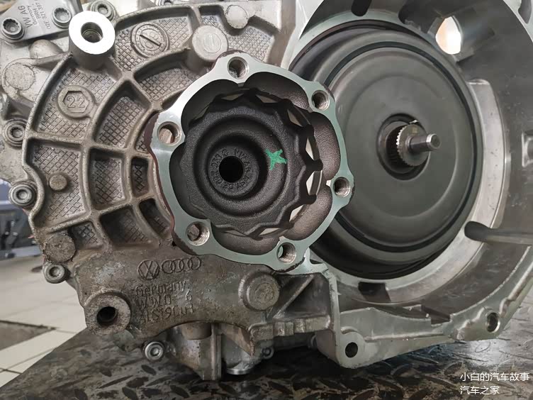 北京奥迪tt汽车低速异响挂挡冲击现象变速箱维修