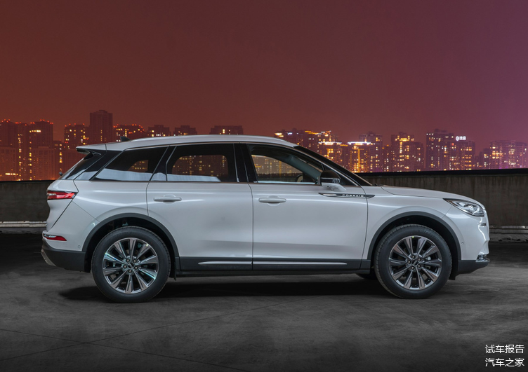 林肯首款国产suv,长安林肯冒险家开启预售,预售价24.80万元起