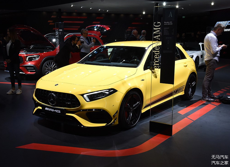 奔驰a级 amg据悉,现款福克斯rs上颇具亮点的一键漂移模式也将在全新