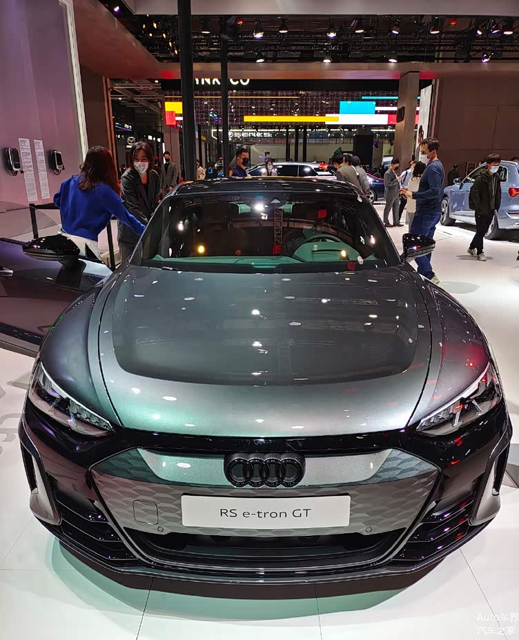 2021年上海车展奥迪旗舰电动轿跑车rsetrongt实拍