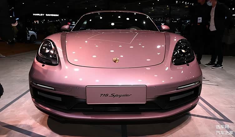 手动软顶敞篷738万元起售保时捷718spyder上海车展首发