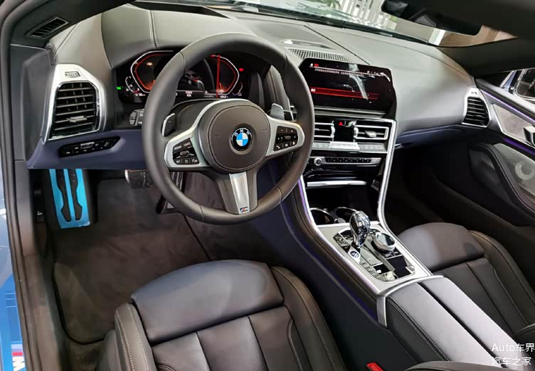 个性潮流的设计很有时尚运动范宝马840i四门轿跑车实车