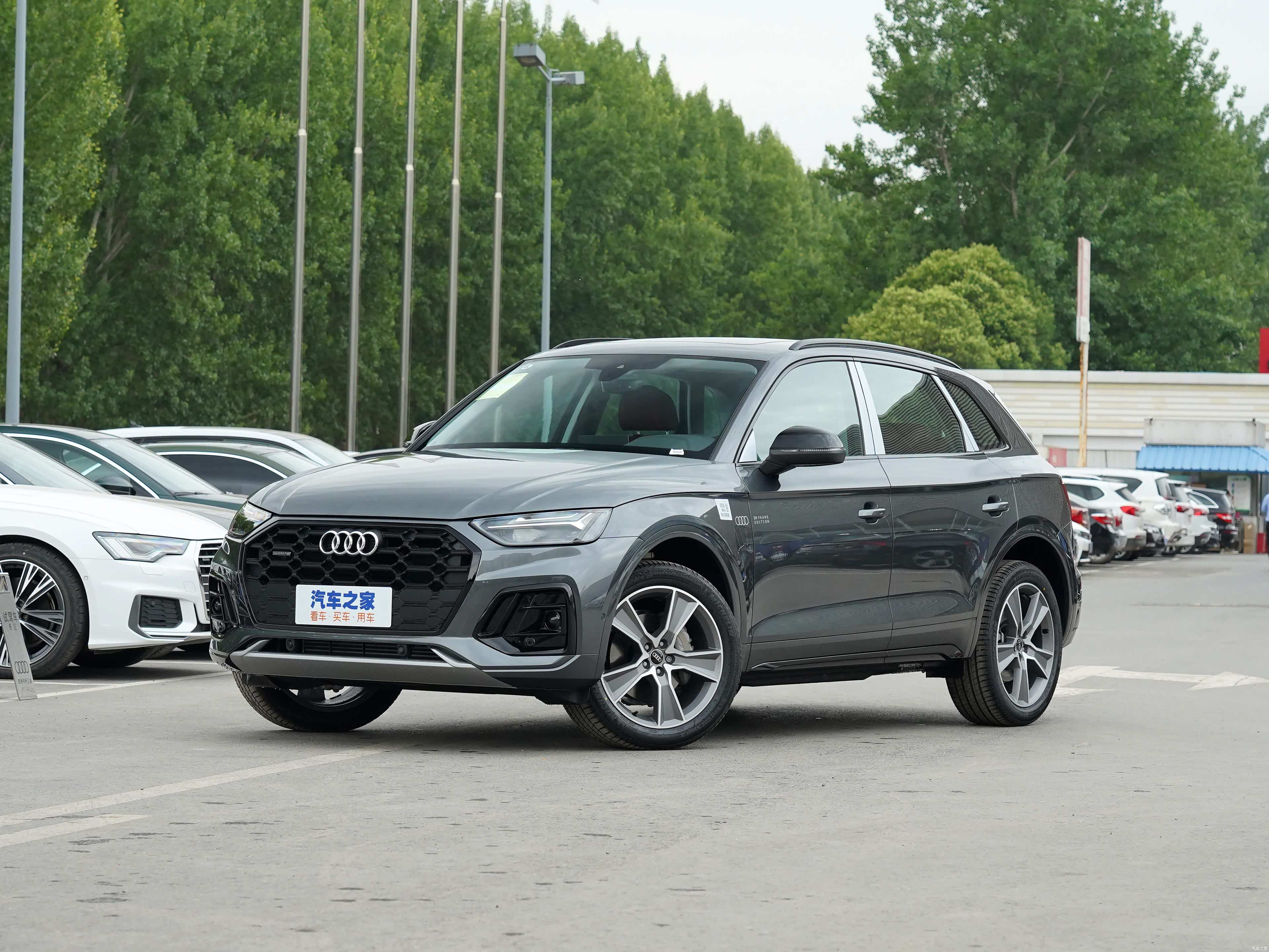 在2021年上半年最畅销的高端suv毫无意外的就是奥迪q5l(参数|询价)