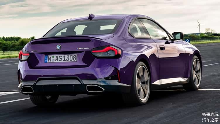 m 240i220i宝马2系列首先将推出2.0升四缸220i,2.