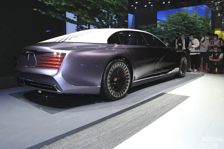 红旗lconcept亮相上海车展全新旗舰产品