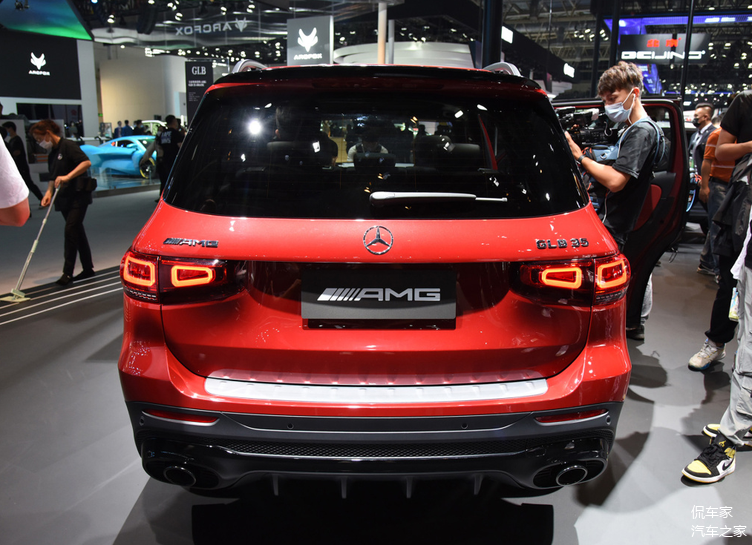 满足奶爸的性能需求奔驰amgglb35上市售4498万元