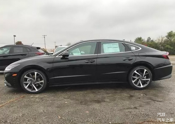 【第十代索纳塔美版车型实拍,采用按键式换_车家号_发现车生活_汽车之