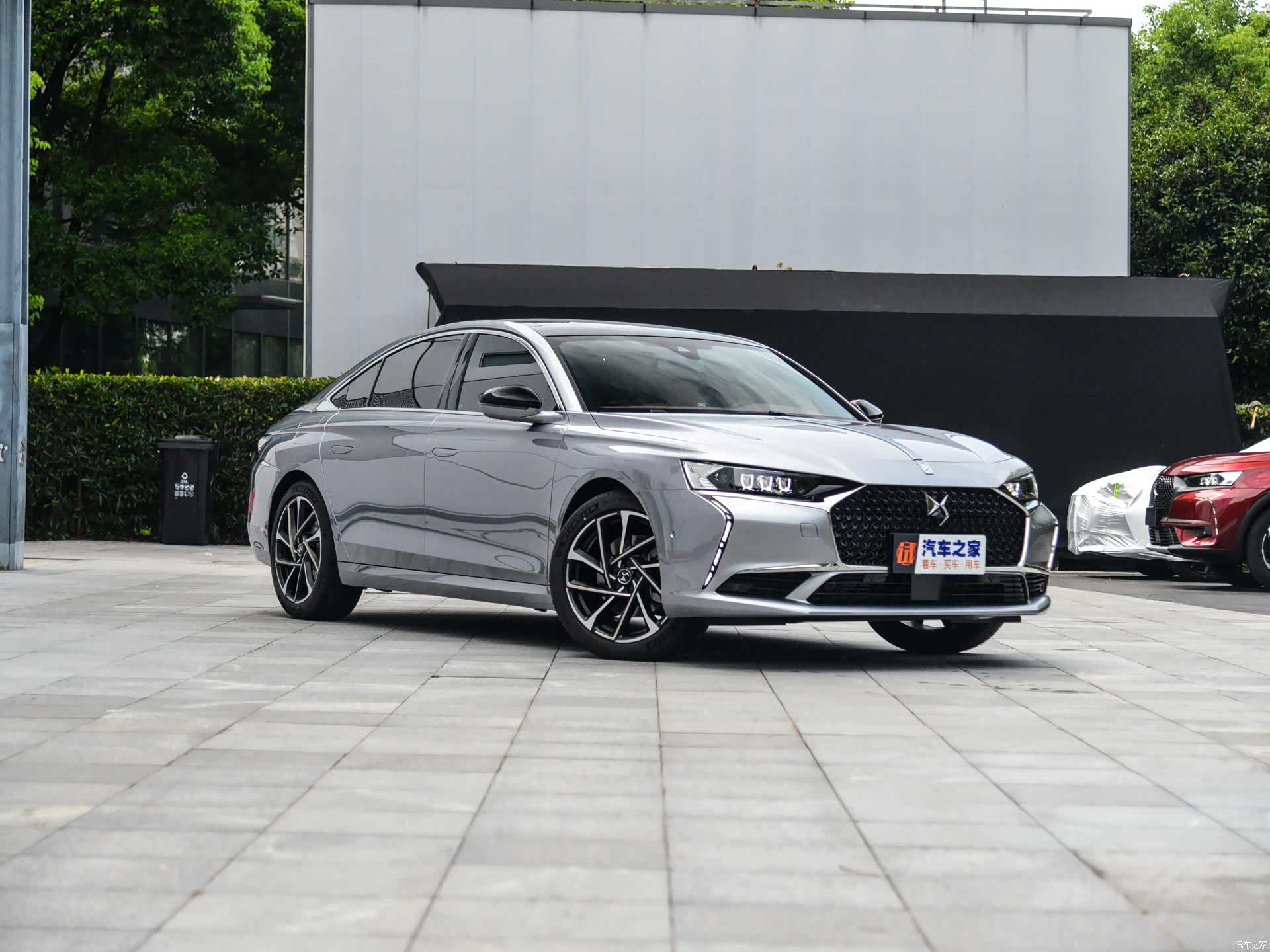 ds9外观好看值得喜欢