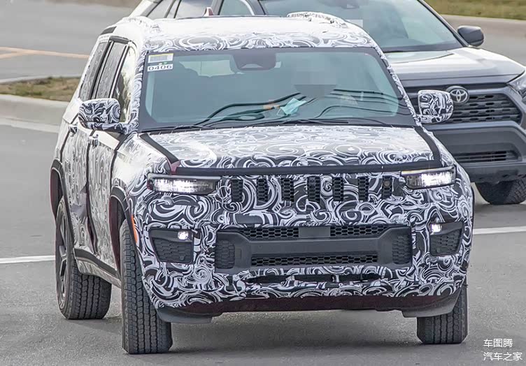 全新jeep大切诺基谍照曝光 推出7座车型/多款动力可选