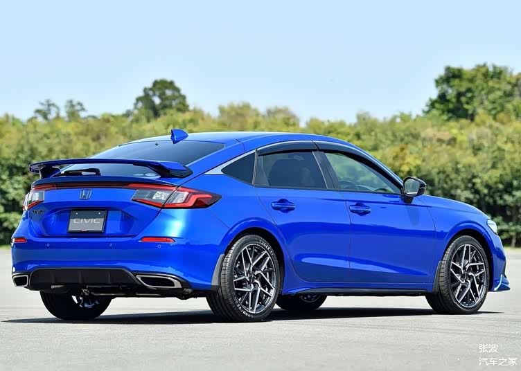 高颜值的动感两厢掀背车 全新本田思域hatchback实车