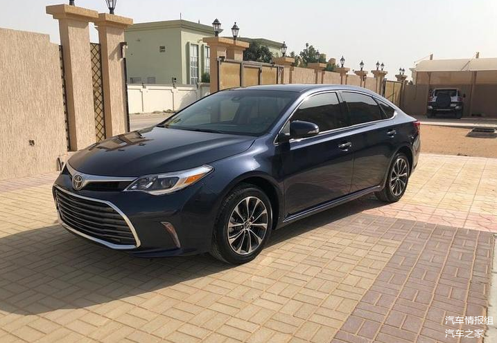第四代丰田亚洲龙海外实拍放大版的凯美瑞