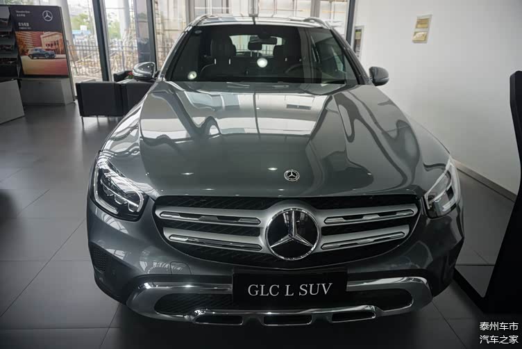 2021款奔驰glc到店实拍3978万起月光石灰很帅心动吗
