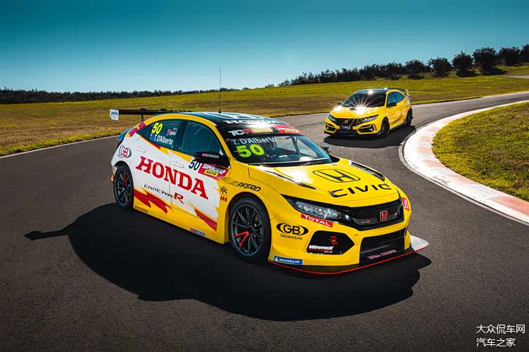 本田思域type r tcr的蓝色外观,但新的黄色涂装是另一回事,"赛车驾驶