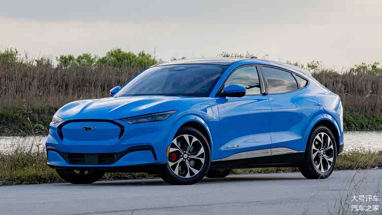 电动野马更受欢迎? 福特生产的mustang mach-e数量多于汽油版