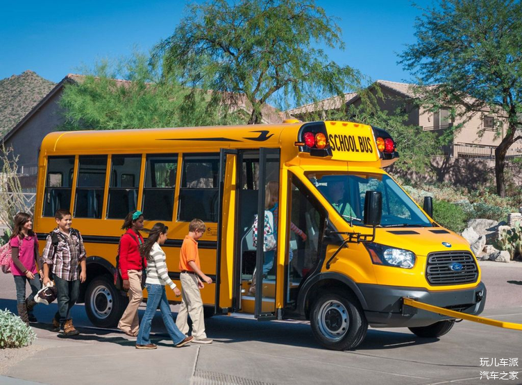 stop停车等候美国蓝鸟校车了解一下