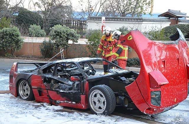 烧一台少一台,摩纳哥一台 法拉利f40报废!