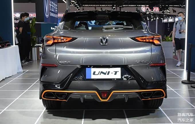 全新长安uni-t运动版车型上市 售价为13.89万元