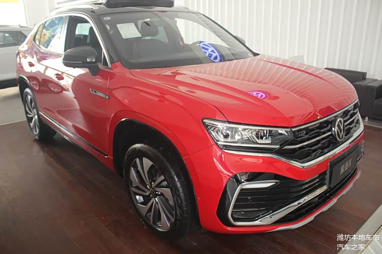 2020款大众探岳x到店,红色车身很洋气,2.0t动力足,终于降价了