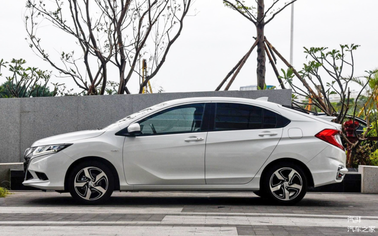 手握8万不一定买飞度全新锋范两厢版曝光预计2020年亮相