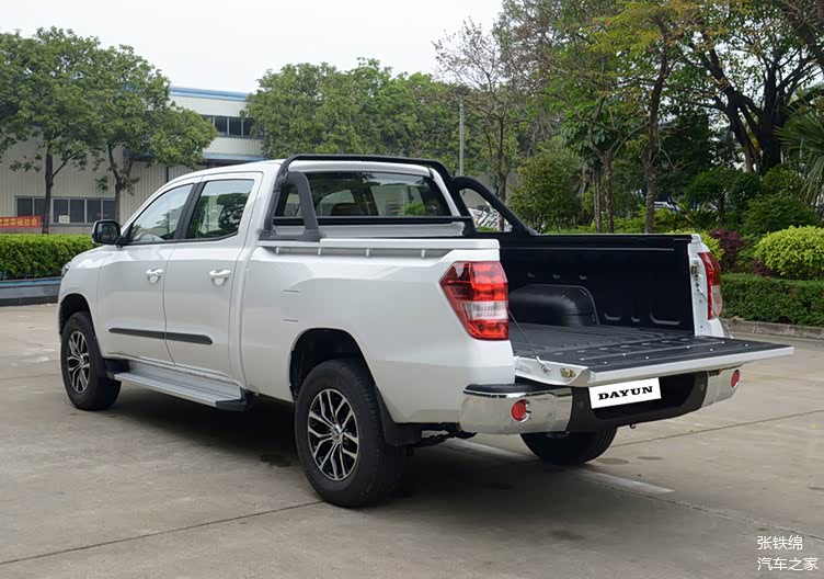 造大卡车的也开始造皮卡了大运皮卡云车展上市