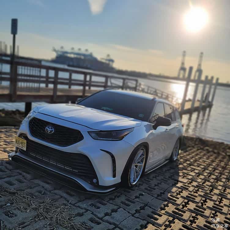 低趴的造型 更加运动 全新丰田汉兰达xse版实车