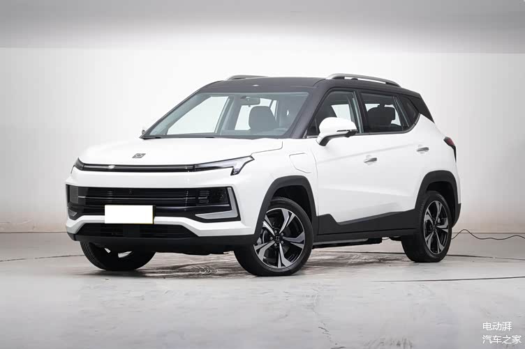 搭载l2级别自动驾驶售价13万起思皓e40x正式上市