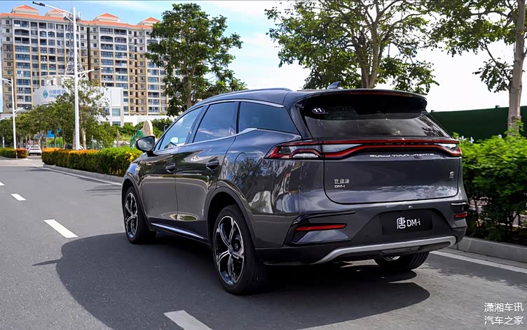 超级混动唐dmi售价1898万元起尊享60期超长贷