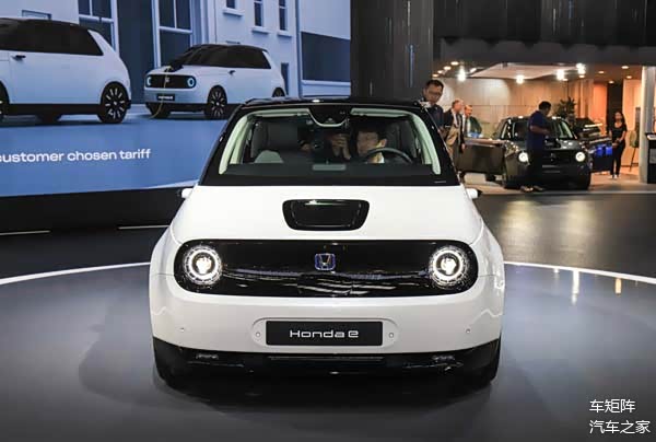本田全新纯电微型车本田e贯通式大屏续航超220km太惊艳