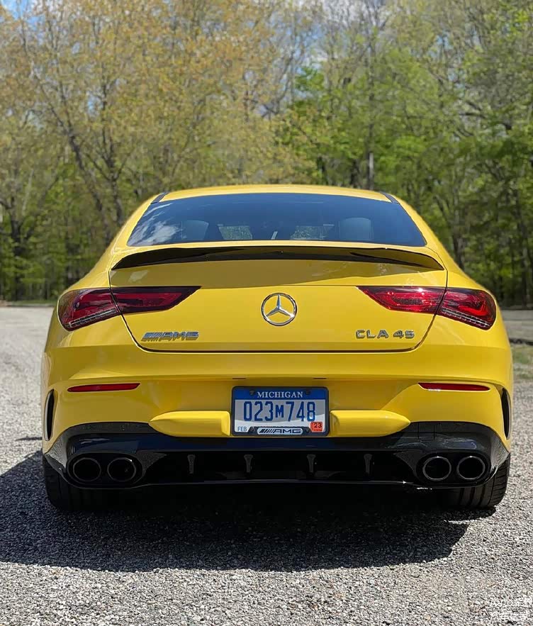 性能小钢炮年轻又运动奔驰amgcla45实车