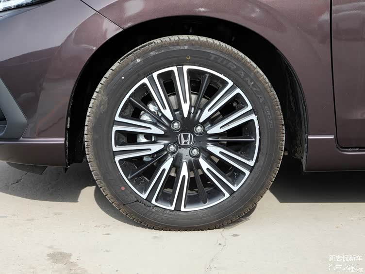 月薪多少才能养得起一台本田飞度