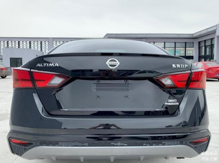 2021款日产天籁优惠很大15万左右就能入手