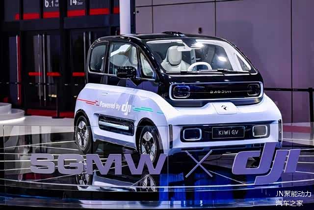 改名的新宝骏e300能不能活成宏光mini ev的样子?