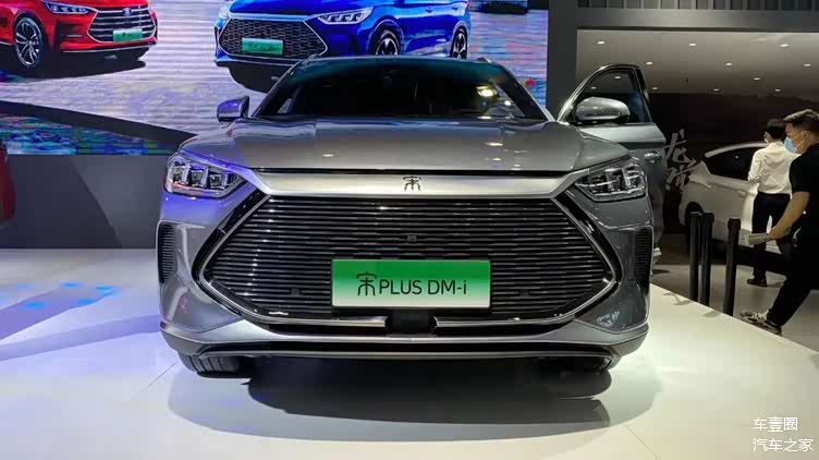 重庆车展丨比亚迪dm-i家族双车上市,dmi车主迎来交付